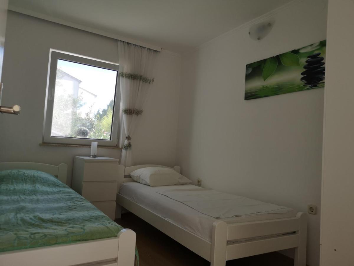 פאז'אנה Chillout Apartments With Pool Patricia מראה חיצוני תמונה